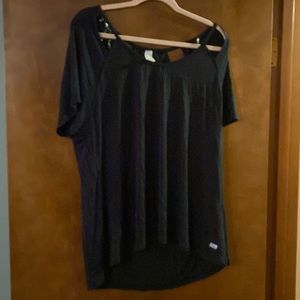 Womens active wear shirt